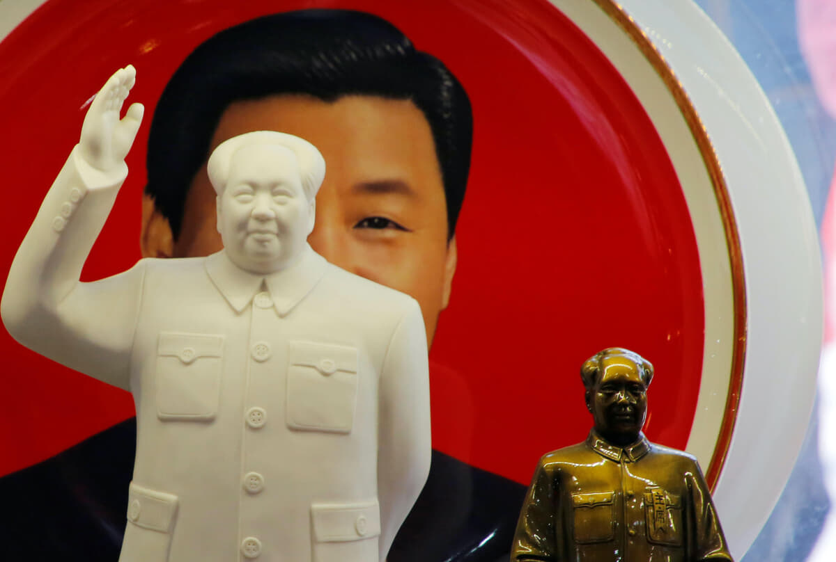 中国文化大革命 毛沢東像入り筆立ち 中国文化大革命 毛沢東像入り筆立ち 中国文化大革命 毛沢東像