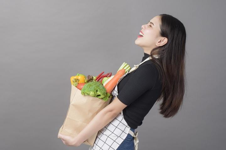 女性にばかり負担がかかる家事労働 女性にばかり負担がかかる家事労働