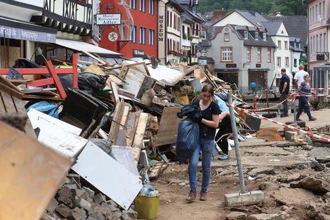ドイツなど欧州西部で記録的豪雨 死者少なくとも44人 多数が行方不明 ニューズウィーク日本版 オフィシャルサイト ドイツなど欧州西部で記録的豪雨 死者少なくとも44人 多数が行方不明 ニューズウィーク日本版 オフィシャルサイト