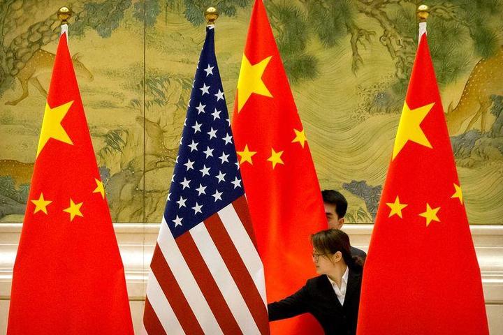 米中の国旗 米中の国旗