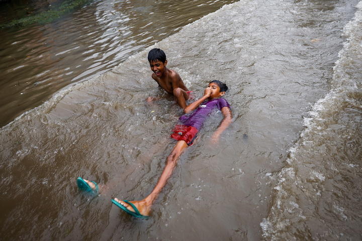インドで謎のウイルス性熱病が流行 1週間で68人が死亡 子どもが9割で すぐ死ぬ ニューズウィーク日本版 オフィシャルサイト