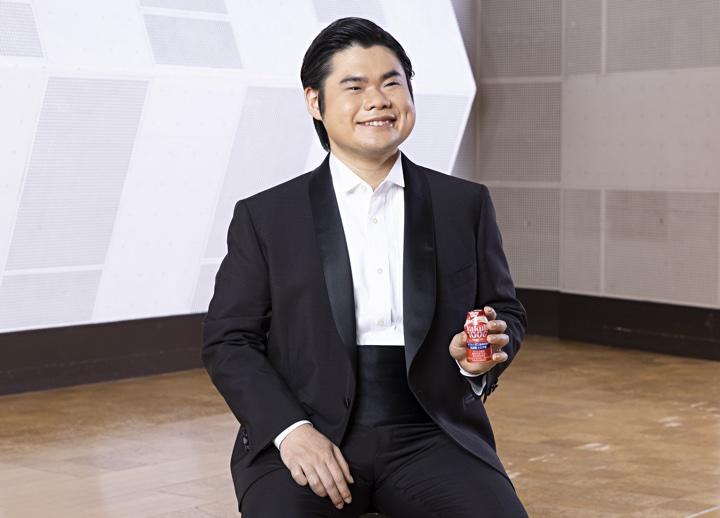 ピアニスト辻井伸行さん ピアニスト辻井伸行さん