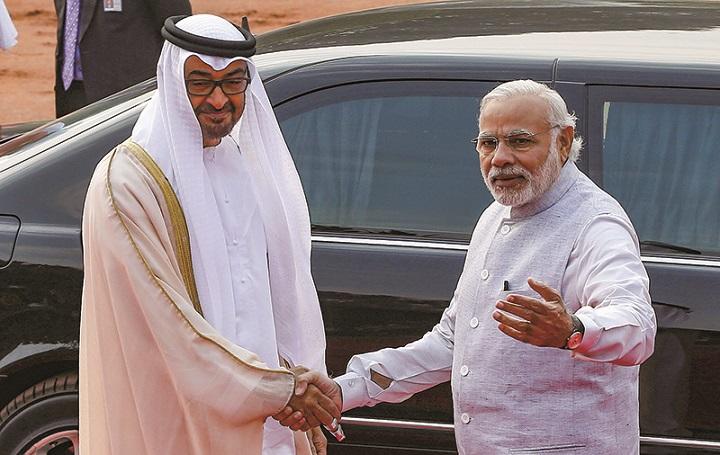インドのモディ首相、アブダビ首長国のムハンマド皇太子 インドのモディ首相、アブダビ首長国のムハンマド皇太子