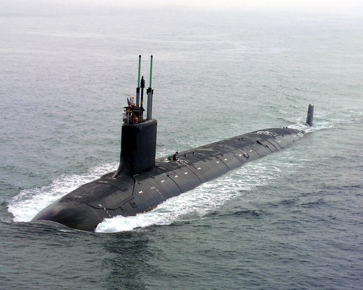 米海軍のヴァージニア級攻撃型原子力潜水艦 米海軍のヴァージニア級攻撃型原子力潜水艦