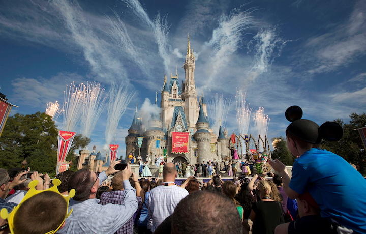 ディズニーワールドとユニバーサルがあるフロリダ州オレンジ郡の排水検査でほぼ100 のオミクロン株 ニューズウィーク日本版 オフィシャルサイト ディズニーワールドとユニバーサルがあるフロリダ州オレンジ郡の排水検査でほぼ100 のオミクロン株 ニューズウィーク日本版 オフィシャルサイト