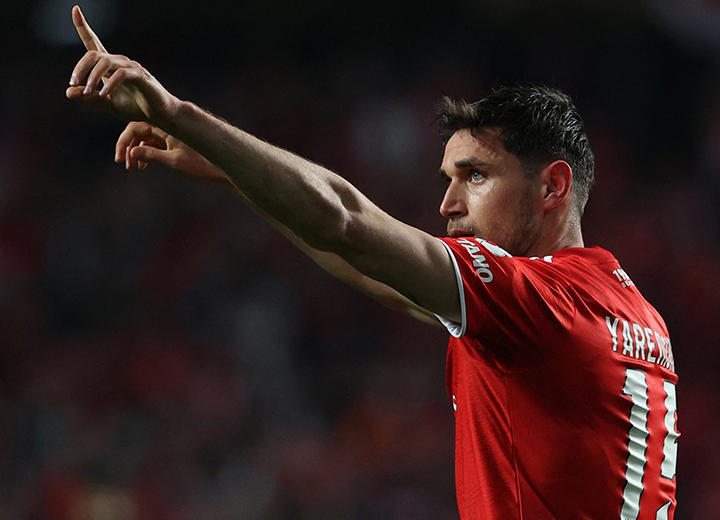 ウクライナ代表fw スタジアムが見せた圧巻の 連帯 に涙ぐむ ニューズウィーク日本版 オフィシャルサイト