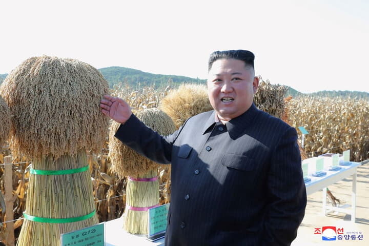 金正恩の農場視察