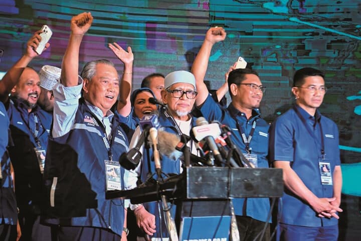 PNのムヒディン・ヤシン、PASのハディ・アワン