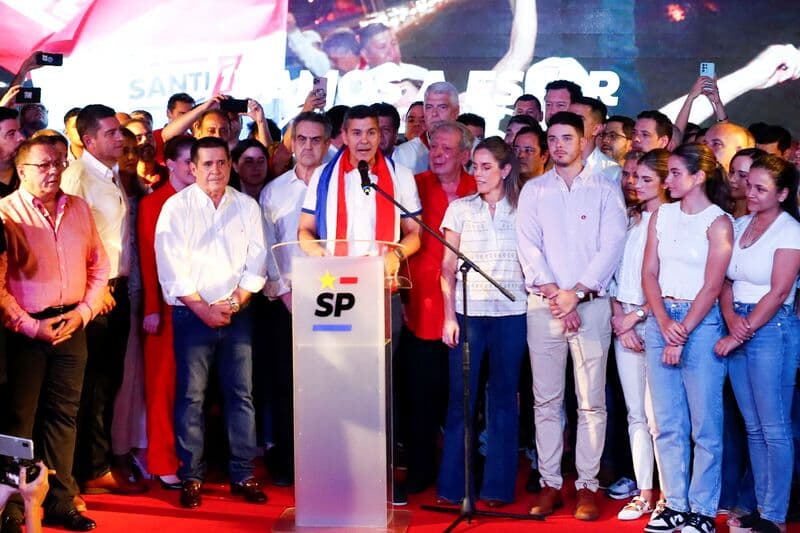 パラグアイ大統領選、与党ペニャ候補が16ポイント差で当確 台湾との外交関係維持へ