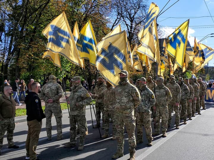 アゾフ旅団の隊員たち