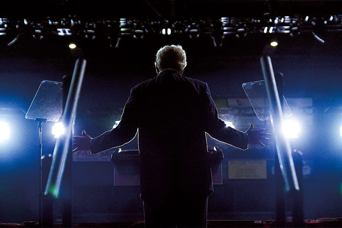 ドナルド・トランプの後ろ姿