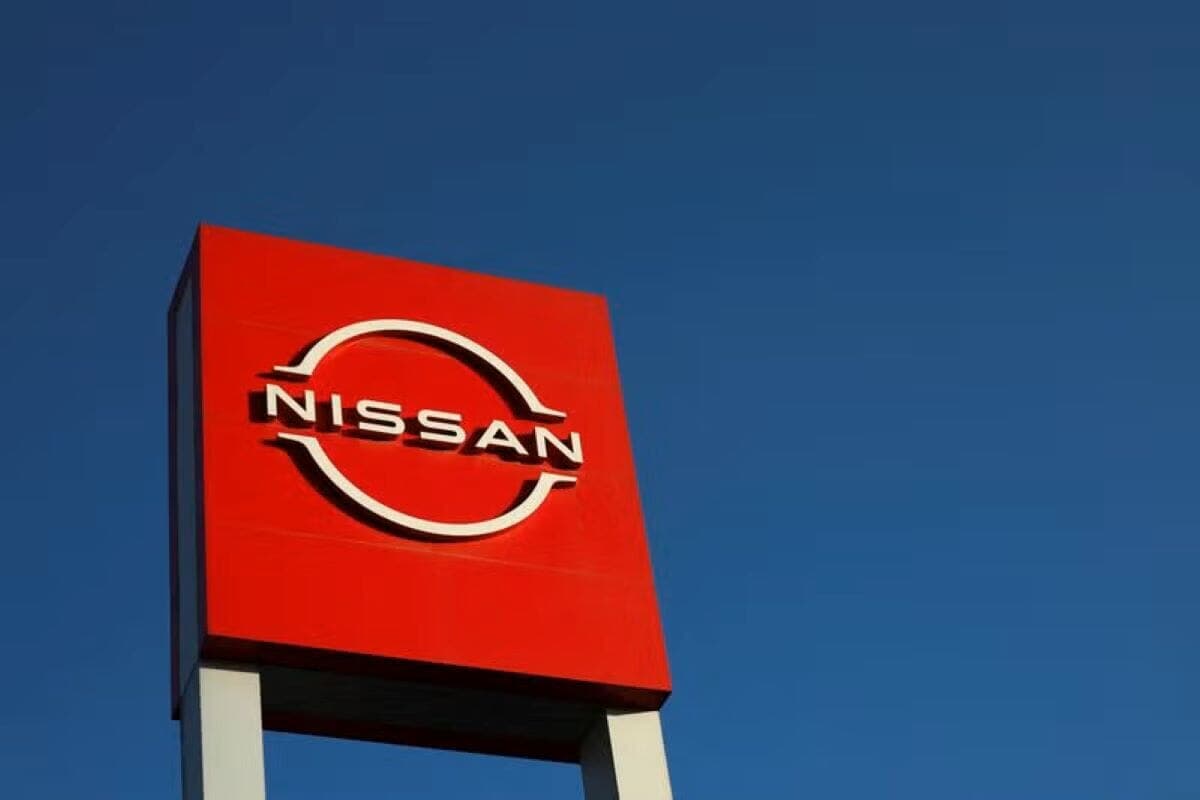 日産のロゴ。メキシコのクアウティトラン・イスカリで