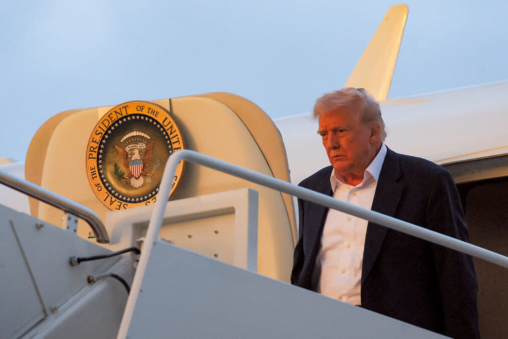 航空会社各社トランプ 9個セット 600億円相当の航空機贈与「申し出断らない」 トランプ氏の姿勢