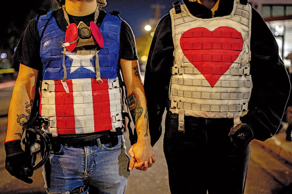 ポートランドは「戦争で荒廃した都市」 トランプの「州兵派遣」で