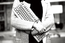 雇用の安定を求めて専門職も経験に見合わない仕事に甘んじる時代　DMITRIY KRAVCHENKO/GETTY IMAGES