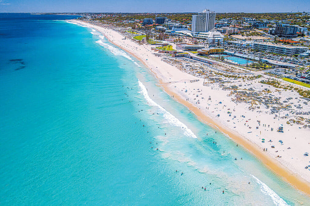 世界の砂浜の半分」が今世紀末までに消えるビーチが破滅へと