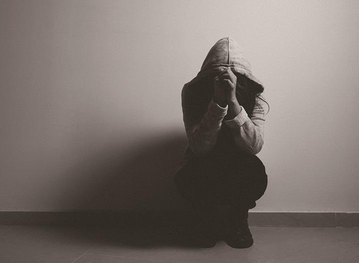 阻害される若者 阻害される若者