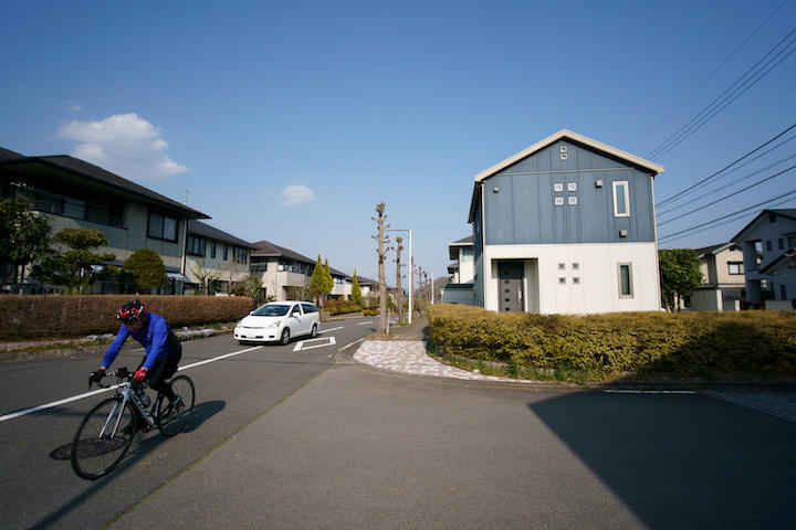 選挙の日に歩いた桜咲く渓谷と平成の町 ニューズウィーク日本版 オフィシャルサイト