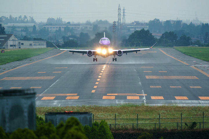 標高日本一の空港の「微妙な立ち位置」 交通の要衝・塩尻から松本へ 標高日本一の空港の「微妙な立ち位置」 交通の要衝・塩尻から松本へ