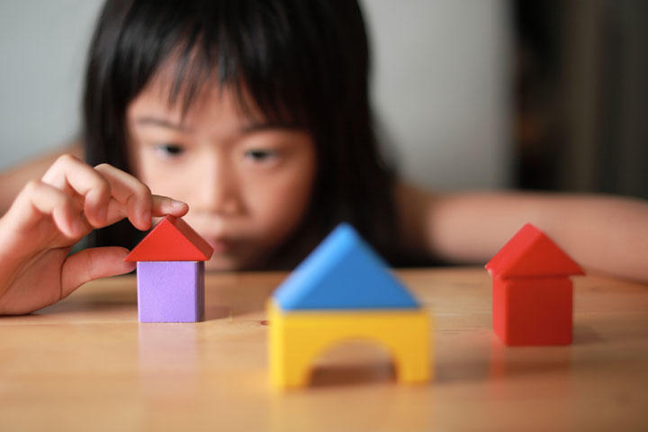 強烈な「毒親」の呪縛から、大学教育で抜け出した少女 強烈な「毒親」の呪縛から、大学教育で抜け出した少女
