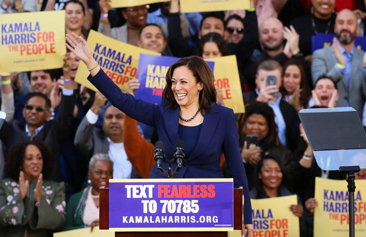 2020米大統領選、民主党有力候補カマラ・ハリスの優等生すぎる人物像 2020米大統領選、民主党有力候補カマラ・ハリスの優等生すぎる人物像