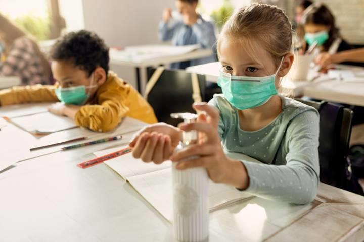 マスク着用は子どもの社会性発達を阻害する これからは 非言語コミュニケーションスキル に注目を ワールド For Woman ニューズウィーク日本版 オフィシャルサイト