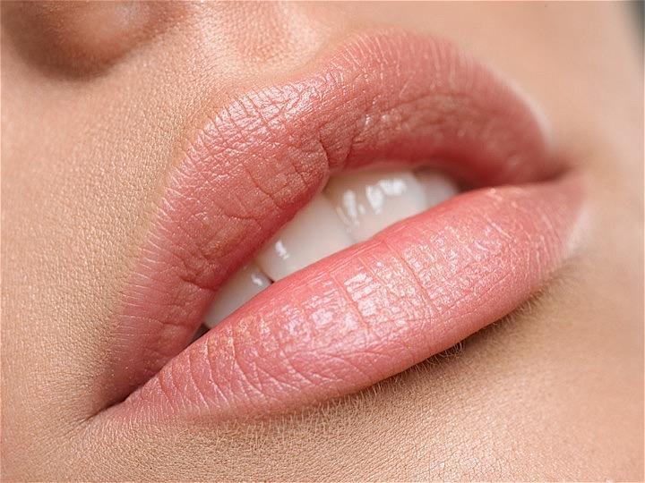 アフターコロナに女性の唇が変化する？ あの富豪セレブの｢厚い唇｣に続け ライフスタイル for WOMAN ニューズウィーク日本版